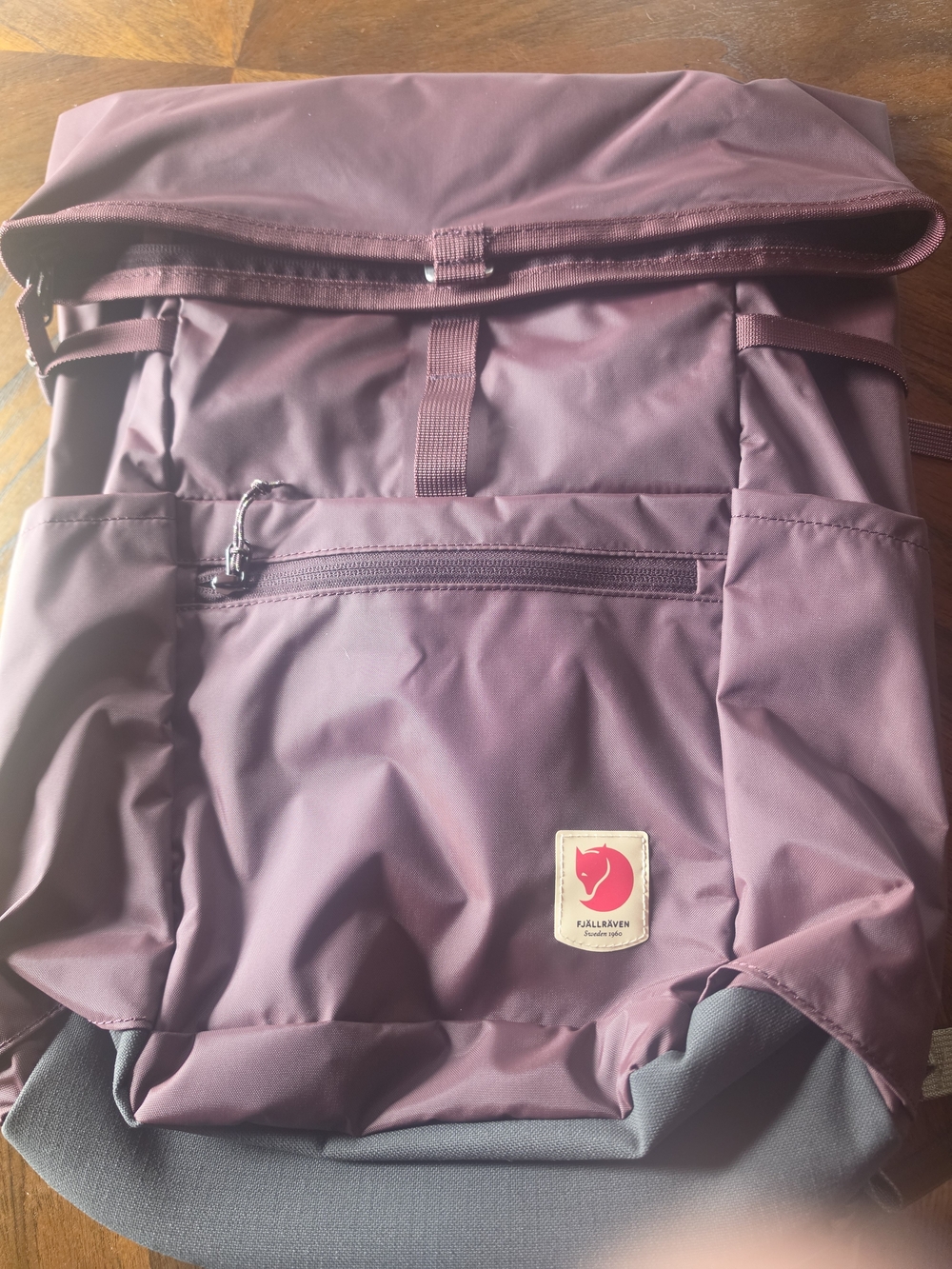 Fjallraven High Coast Roll-Top Backpack in Blackberry - 24L - NWOT